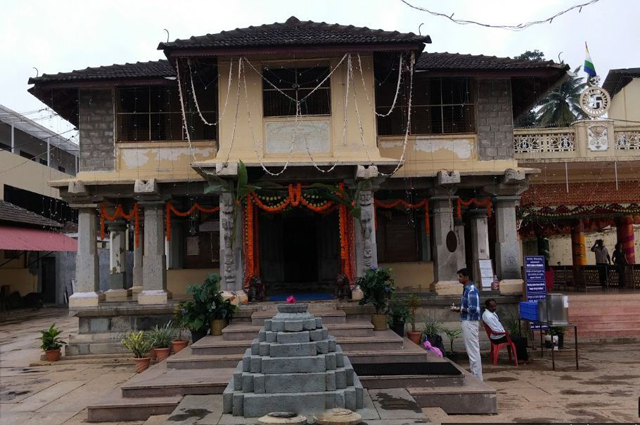 Shri Digambar Jain Atishaya Kshetra Humbuj Padmavati Karnataka